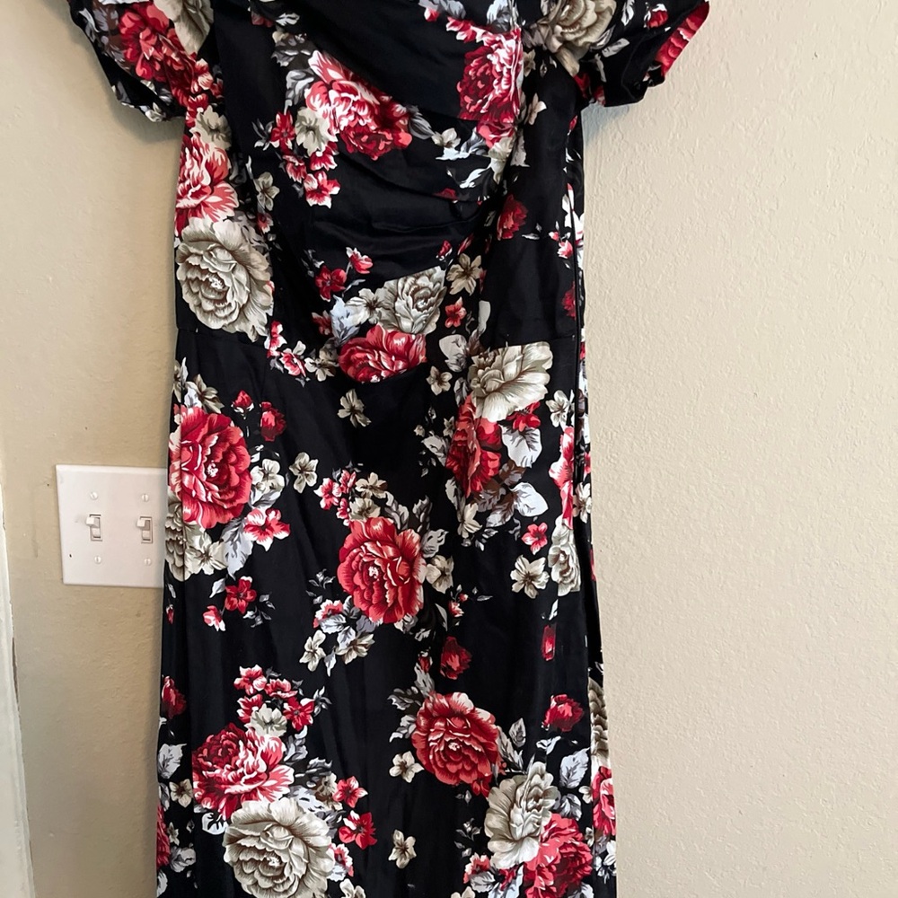 Belle Poque Chic Floral Off the Shoulder Midi Dress in Black and Red